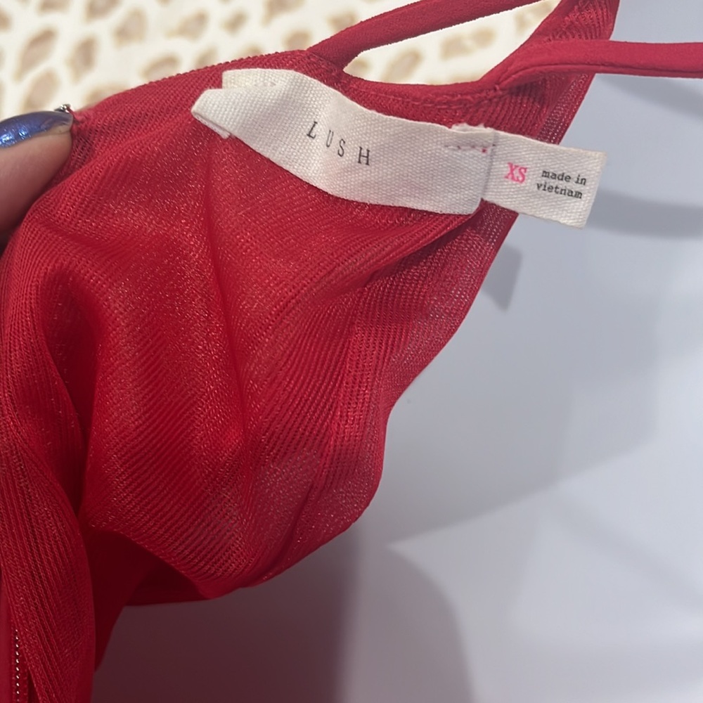 Stunning Red Dress Flowy georgette Asymmetrical Hemline XS - Picture 6 of 8